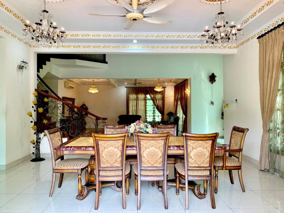 Villa Shamir Sepang Exterior photo