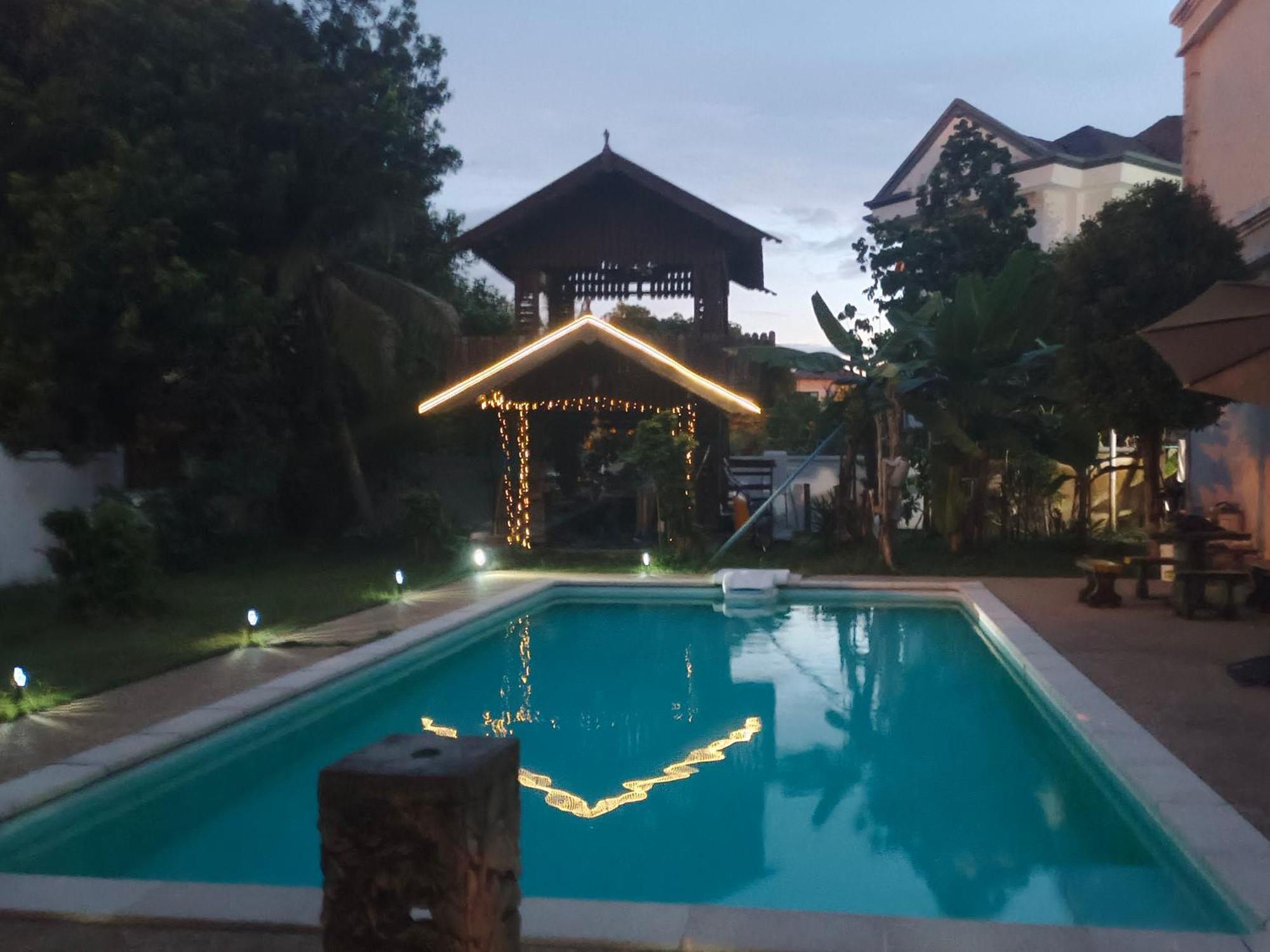 Villa Shamir Sepang Exterior photo